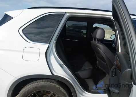 2015 BMW X5 Sdrive35I z USA, uszkodzony, nr VIN 5UXKR2C50F0H38778